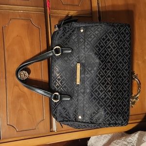 Tommy Hilfiger handbag